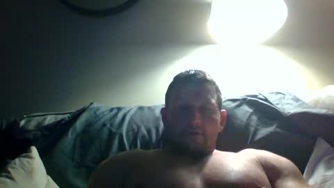 xxedgemaster101 online show from February 2, 6:25 am