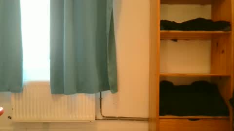 Katie online show from February 15, 1:21 pm