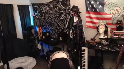 Lilith online show from December 21, 4:41 am