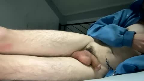 Snapshot of xxm1xxh10 chatting on October 28, 9:21 am xxm1xxh10 online show from October 28, 9:21 am