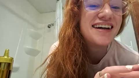 xxmariebliss online show from January 12, 3:46 am