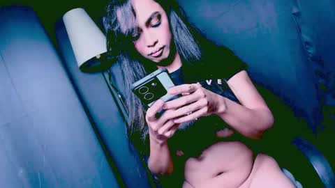 Lara online show from January 9, 9:47 pm