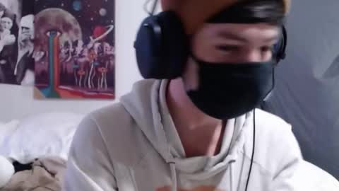 David Fox online show from December 15, 4:52 am