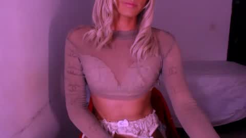 Chiara online show from March 15, 3:00 am