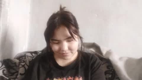 xxxcutekittyx online show from April 11, 7:45 am