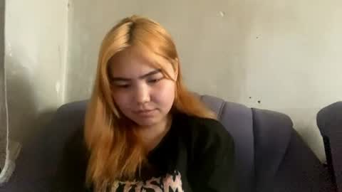 xxxcutekittyx online show from June 26, 10:21 am