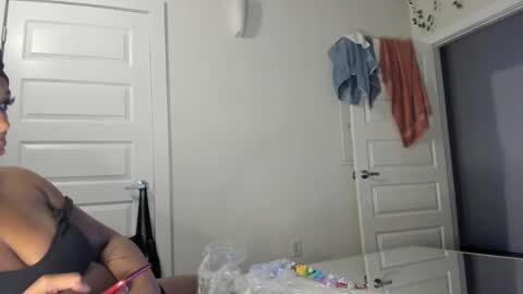 Danielle online show from February 9, 2:17 am