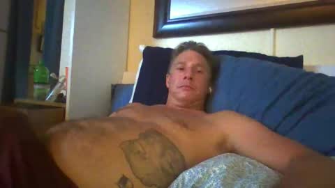 deeeeznutz online show from April 6, 12:17 pm