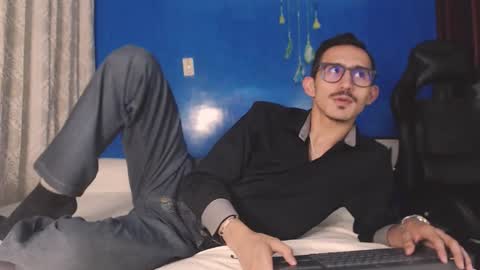 Kev online show from October 26, 8:08 pm