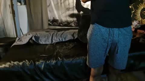 xxxjrstrokesxxx online show from November 16, 7:05 pm