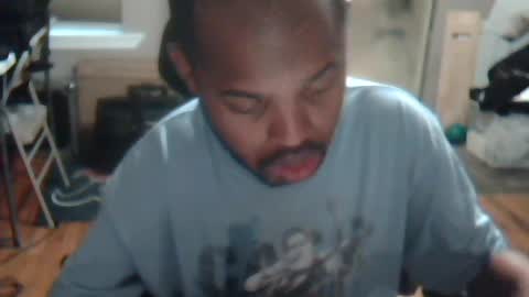 xxxonwheelz online show from July 2, 1:14 am