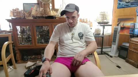 ScubaSteve online show from May 1, 6:57 pm