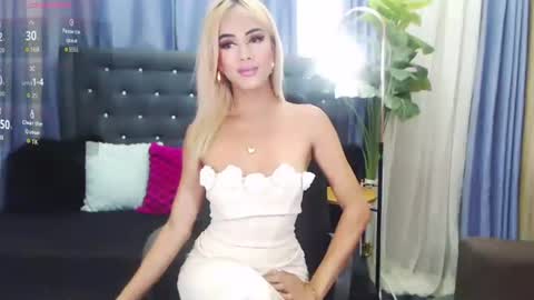 Yasmin online show from January 17, 6:28 pm