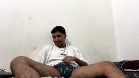 Snapshot of y0ungwithbrowndick chatting on March 3, 1:53 am BROWN DICK online show from March 3, 1:53 am