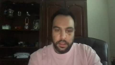 Horny dude D online show from December 2, 8:51 pm
