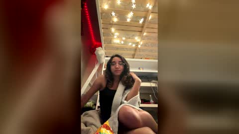 Ruby Luv online show from April 12, 5:55 am