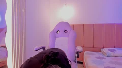 Yadrill online show from November 19, 1:43 pm