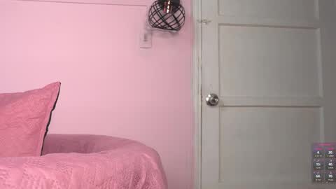 Snapshot of yahaira_26 chatting on October 1, 1:48 am petronila online show from October 1, 1:48 am