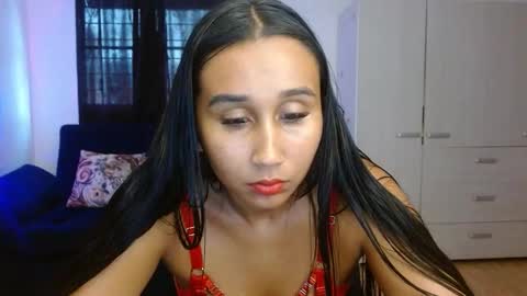 yailyn05 online show from November 13, 3:37 pm