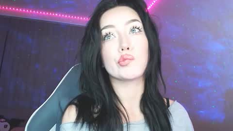 Yami online show from September 10, 10:11 pm