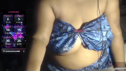yasmin2560987 online show from September 23, 12:37 am