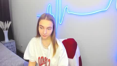 Snapshot of yasminasage chatting on March 10, 2:59 pm Yasmina online show from March 10, 2:59 pm