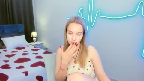 Snapshot of yasminasage chatting on September 25, 2:24 pm Yasmina online show from September 25, 2:24 pm