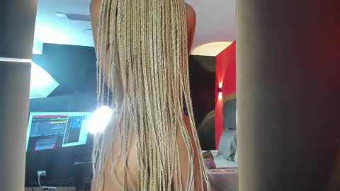 YAYA online show from September 9, 6:57 am