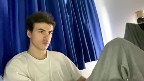 yayay333 online show from April 21, 6:09 am