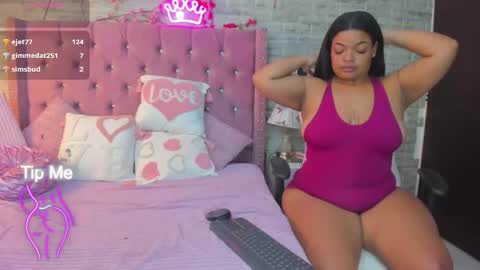  YazminJenner  online show from February 13, 8:39 am