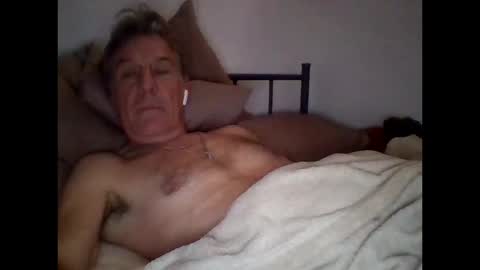 yeah_baby6988 online show from October 12, 5:48 pm