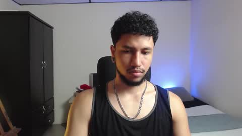 yeff online show from December 17, 12:50 am