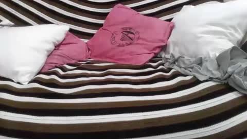 yeicob online show from November 15, 10:00 pm