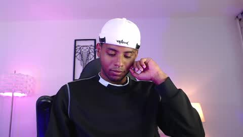 Steven online show from December 7, 3:20 am