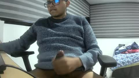 yesidxxx123_ online show from June 30, 3:17 am