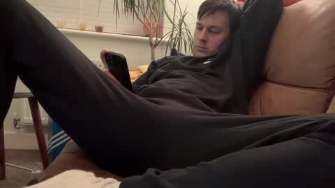 Sal online show from February 11, 9:35 pm