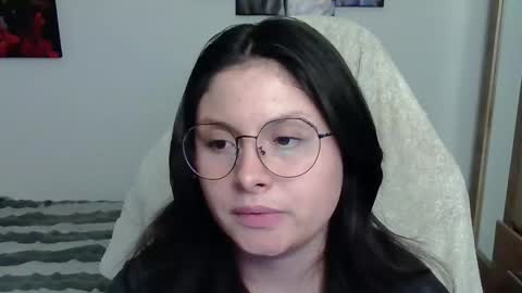 yessica_gomez01 online show from April 23, 12:07 am