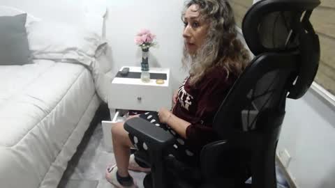 jessy online show from March 26, 2:50 am