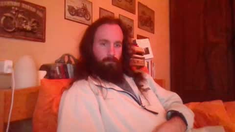 yeti_92 online show from January 4, 2:35 pm