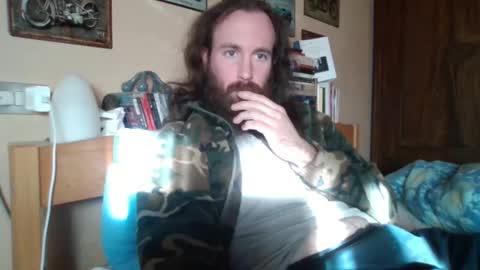 yeti_92 online show from December 15, 1:43 pm