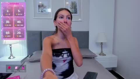 Yeye online show from March 21, 11:26 am