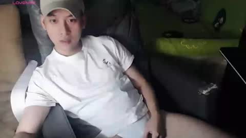 yichen009 online show from July 27, 5:32 pm