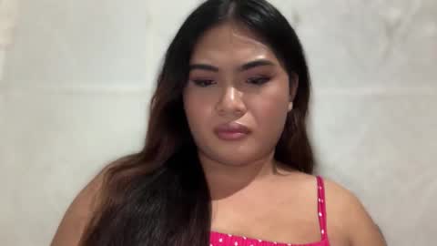 yllana love online show from December 18, 2:56 pm