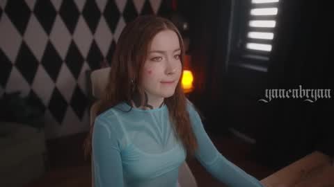 ynnenbrynn online show from October 28, 7:31 am