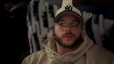 yogeni online show from March 11, 12:19 pm