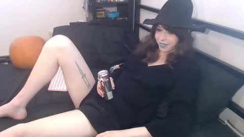 Snapshot of yokaigirl chatting on October 9, 9:09 pm Yokai Girl online show from October 9, 9:09 pm