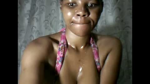 amazingkellyxx online show from March 11, 1:37 am