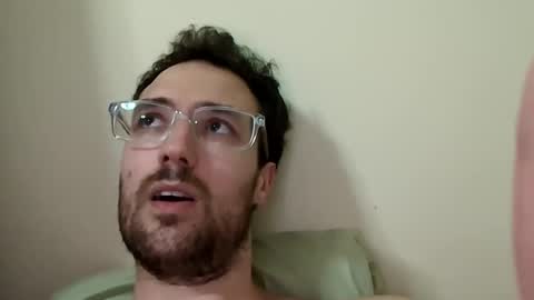 YourSexyPlayThing online show from December 4, 10:18 am