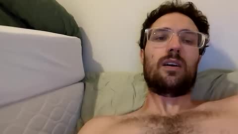 YourSexyPlayThing online show from December 13, 9:57 am