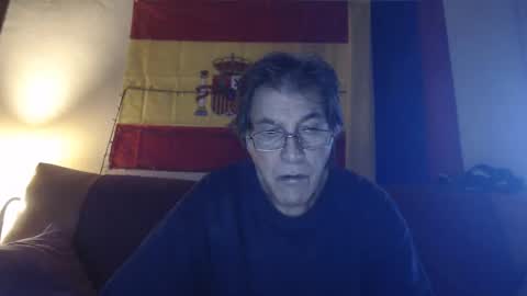 Snapshot of yosep44 chatting on October 17, 6:39 am yosep online show from October 17, 6:39 am